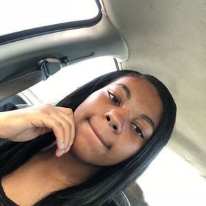 Meet your Posher, Janae